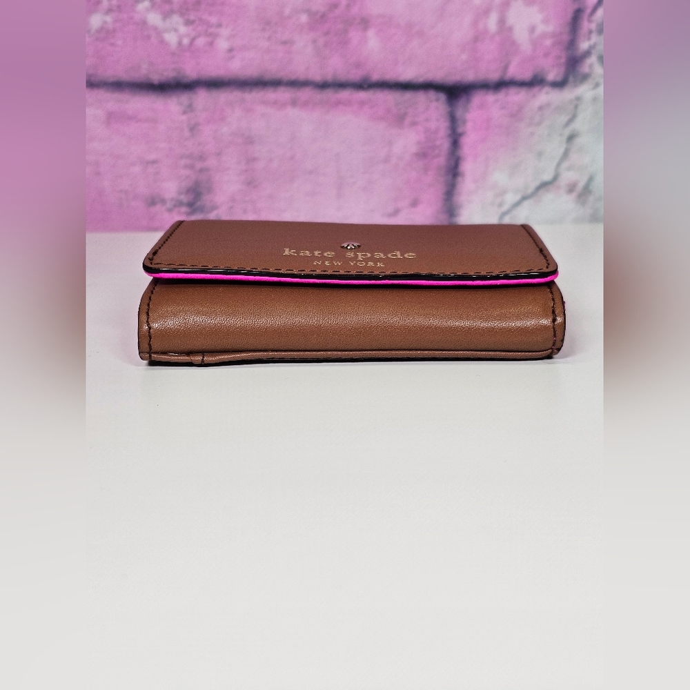 Kate Spade Wallet - Picture 6 of 8